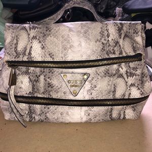 Snake print design guess leather backpack